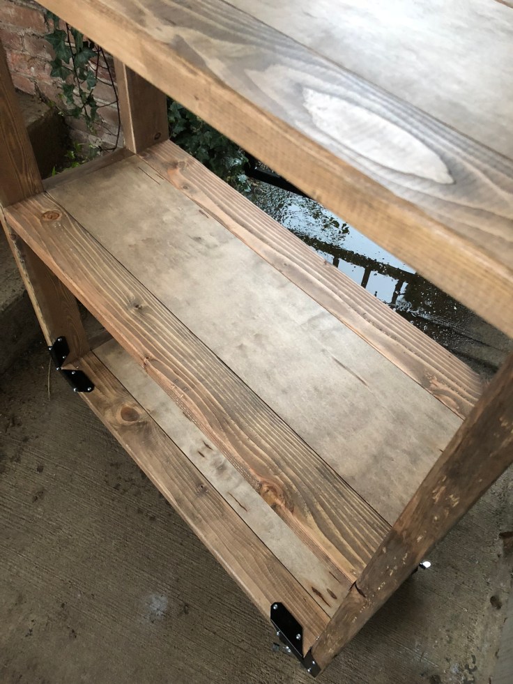 18BEF764-A502-460C-AFDD-E947ED062120